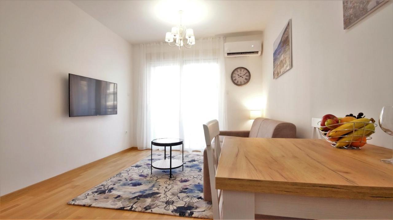 Kala Rooms & Suites Budva Bagian luar foto