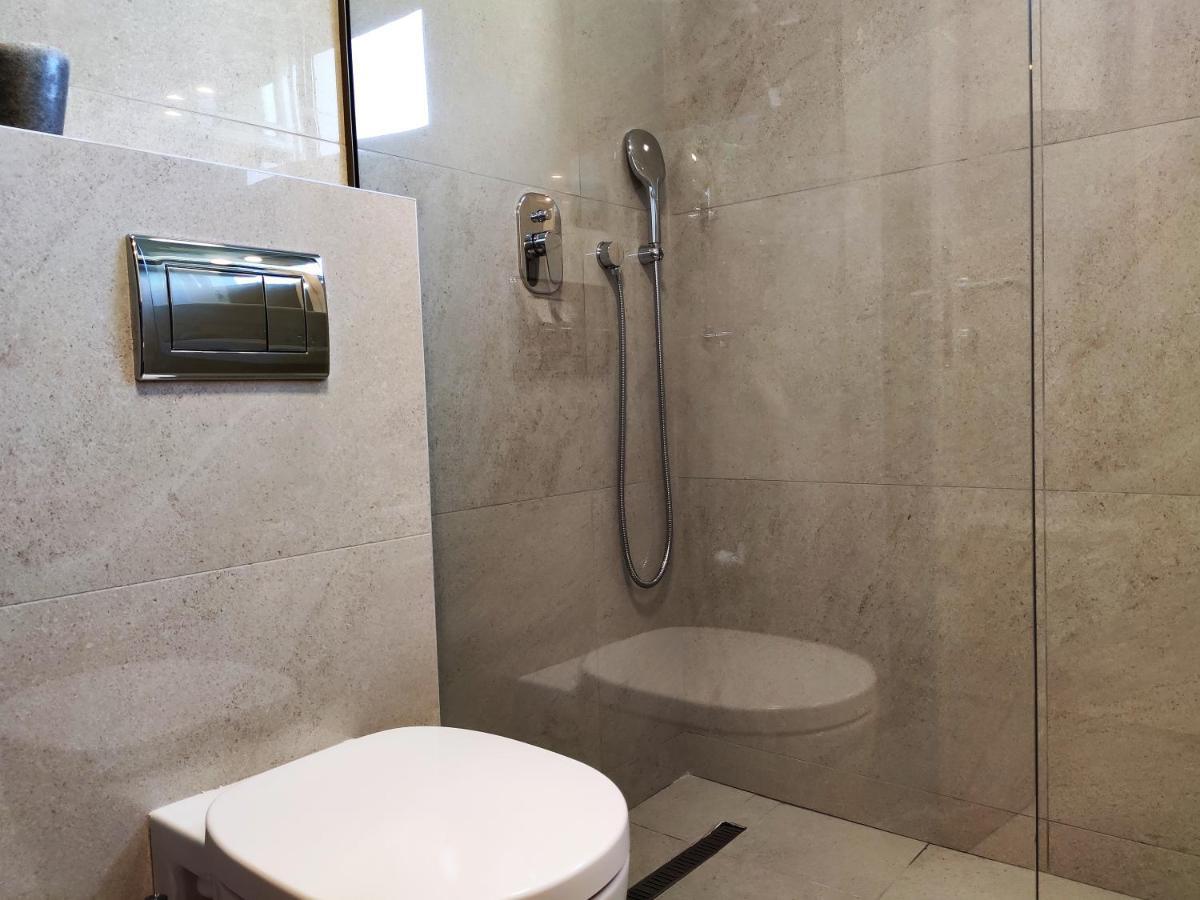 Kala Rooms & Suites Budva Bagian luar foto