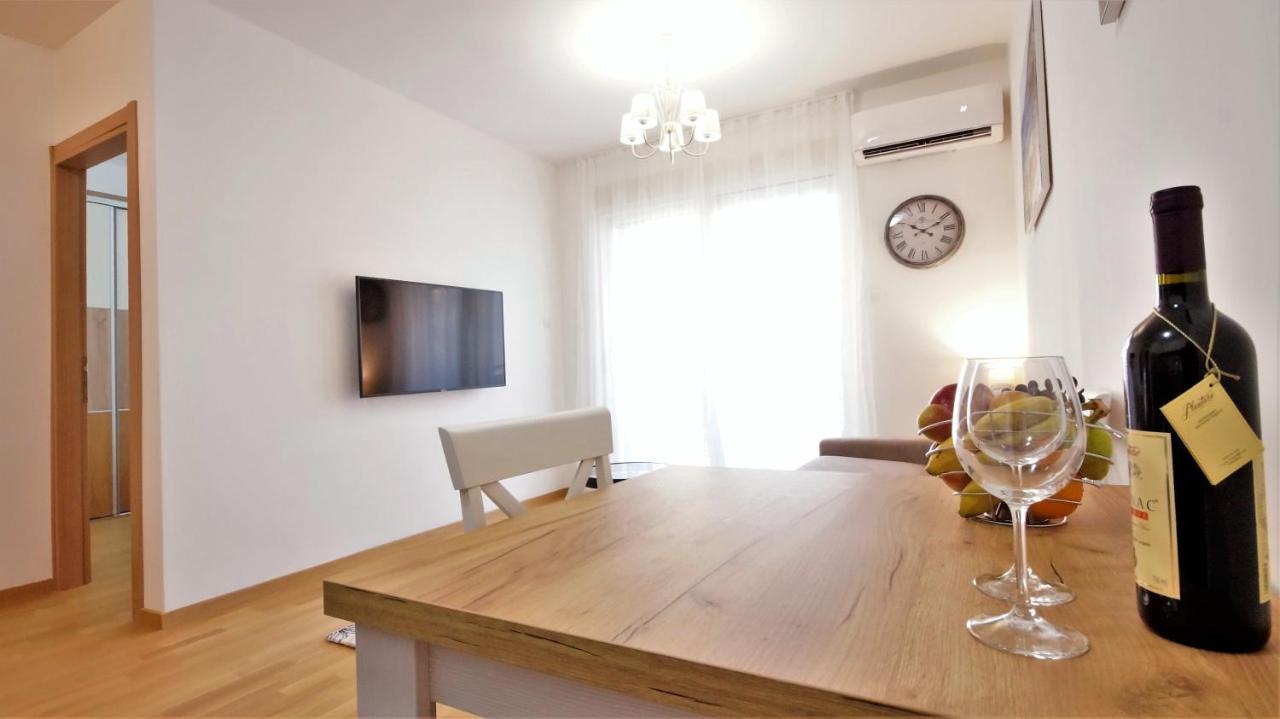 Kala Rooms & Suites Budva Bagian luar foto