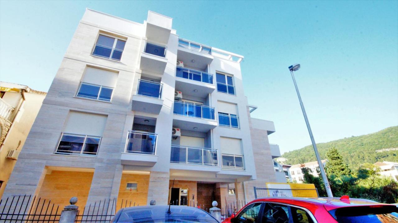 Kala Rooms & Suites Budva Bagian luar foto