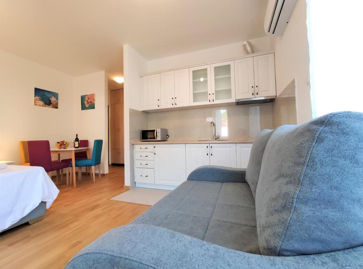 Kala Rooms & Suites Budva Bagian luar foto